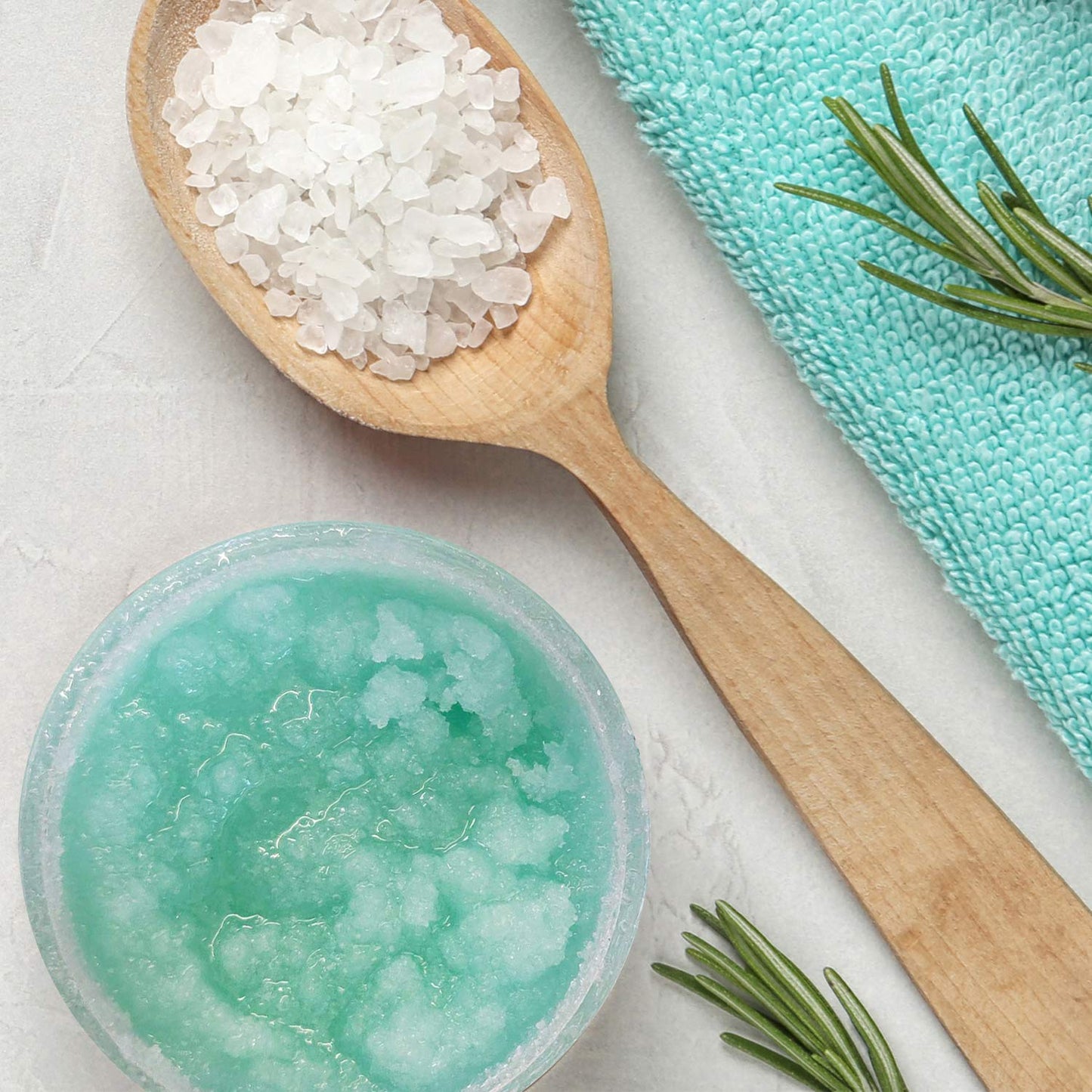 Pranaturals Körperpeeling Mit Salz Aus Dem Toten Meer 500G - Feuchtigkeitsspendend & Pflegend, Natürlichen Ölen & Mineralstoffen, Keine Parabene, Vegan, Frei Von Tierversuchen (Mango Und Kiwi)